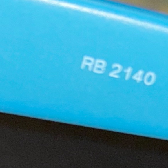 Ray Ban Wayfarers Custom Pink & Teal -NEW - Picture 3 of 6